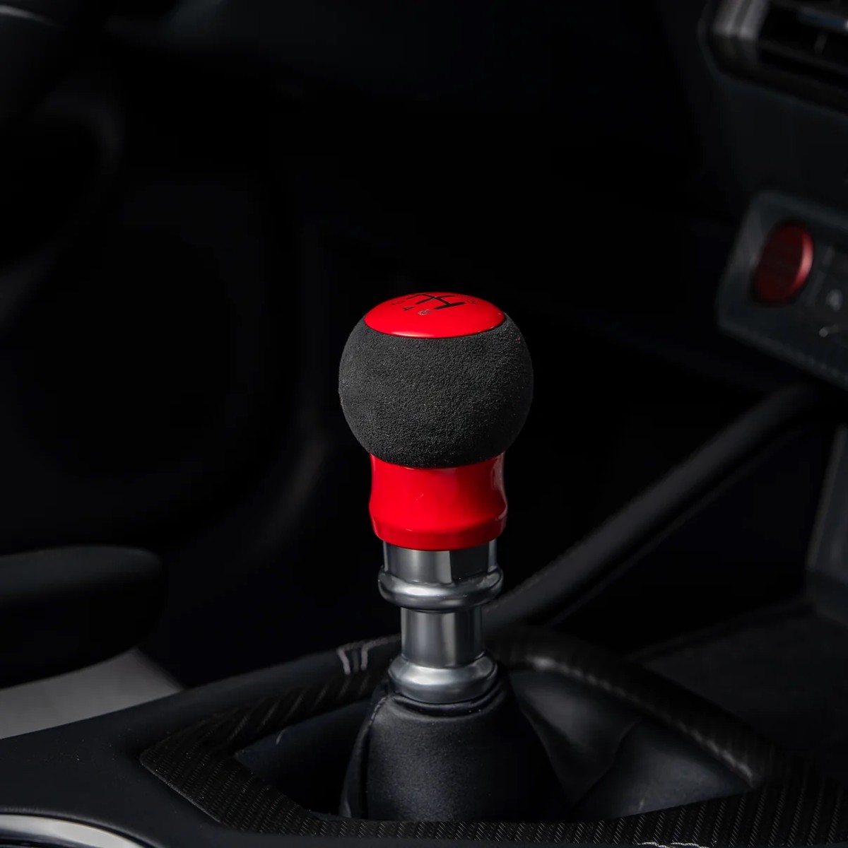 Billetworkz Mustang 6-Speed Fusion Weighted Shift Knob - Retro Engraved (2015-2026)